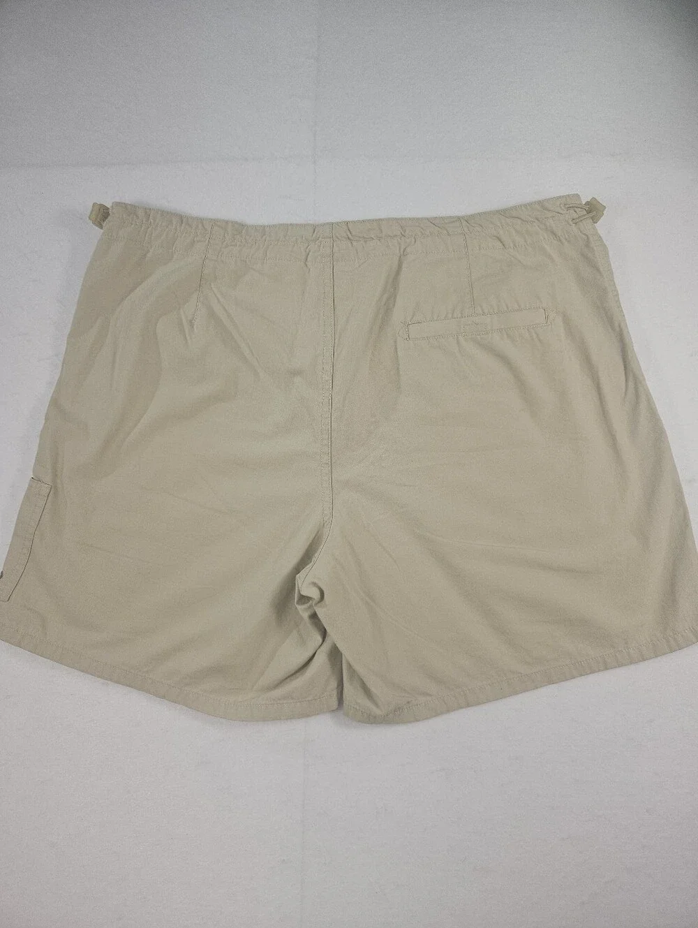 Columbia Women's Beige Khaki Outdoor Shorts 100% Cotton Size Large